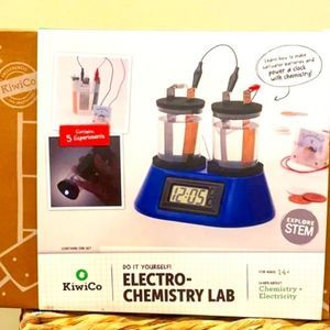 LAST ONE *** GIFT *** BRAND NEW KiwiCo STEM Electro-Chemistry Lab